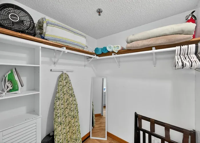 Waterview Unit 204 Clearwater Beach
